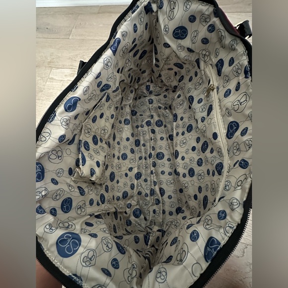 Samantha Brown Soft Travel/Duffle Bag - Dark Red with Black Croc - Picture 3 of 4